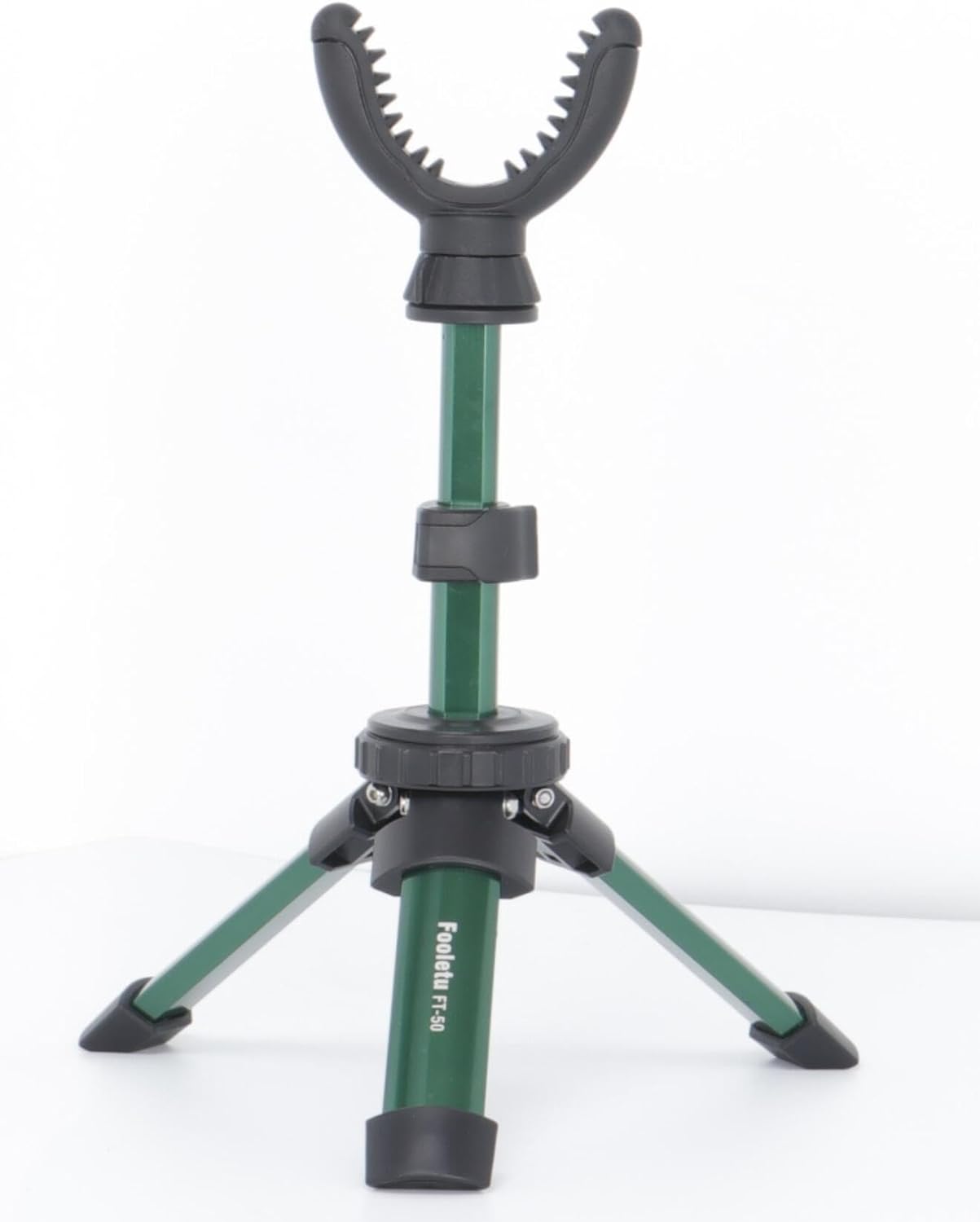 Shooting Rest Tripod Portable Rifle Shooting Tripods 360° Rotation V Yoke Stand 11″-21″ Height Adjustment Aluminum Shooting Stand for Target Shooting Range Outdoor Hunting - Green